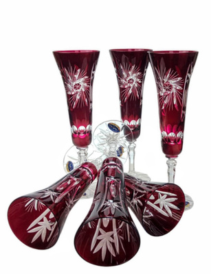 Rubinowe kryształowe kieliszki do szampana 170 ml Młynek Oliwka