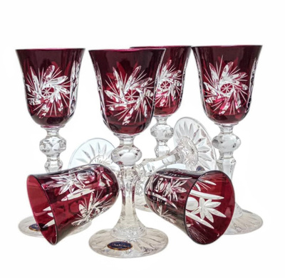 Rubinowe kryształowe kieliszki do likieru 60 ml Młynek Oliwka