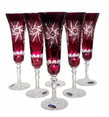Rubinowe kryształowe kieliszki do szampana 170 ml Młynek Oliwka