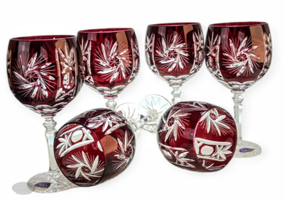 Rubinowe kryształowe kieliszki do wina 280 ml Młynek Oliwka