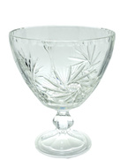 Crystal legged bowl