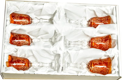 Copas de jerez ámbar de cristal con motivo de uva grabado 60 ml